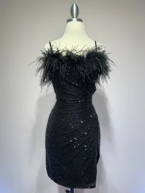 Feather Embellished Spaghetti Straps Short Prom & Homecoming Dress