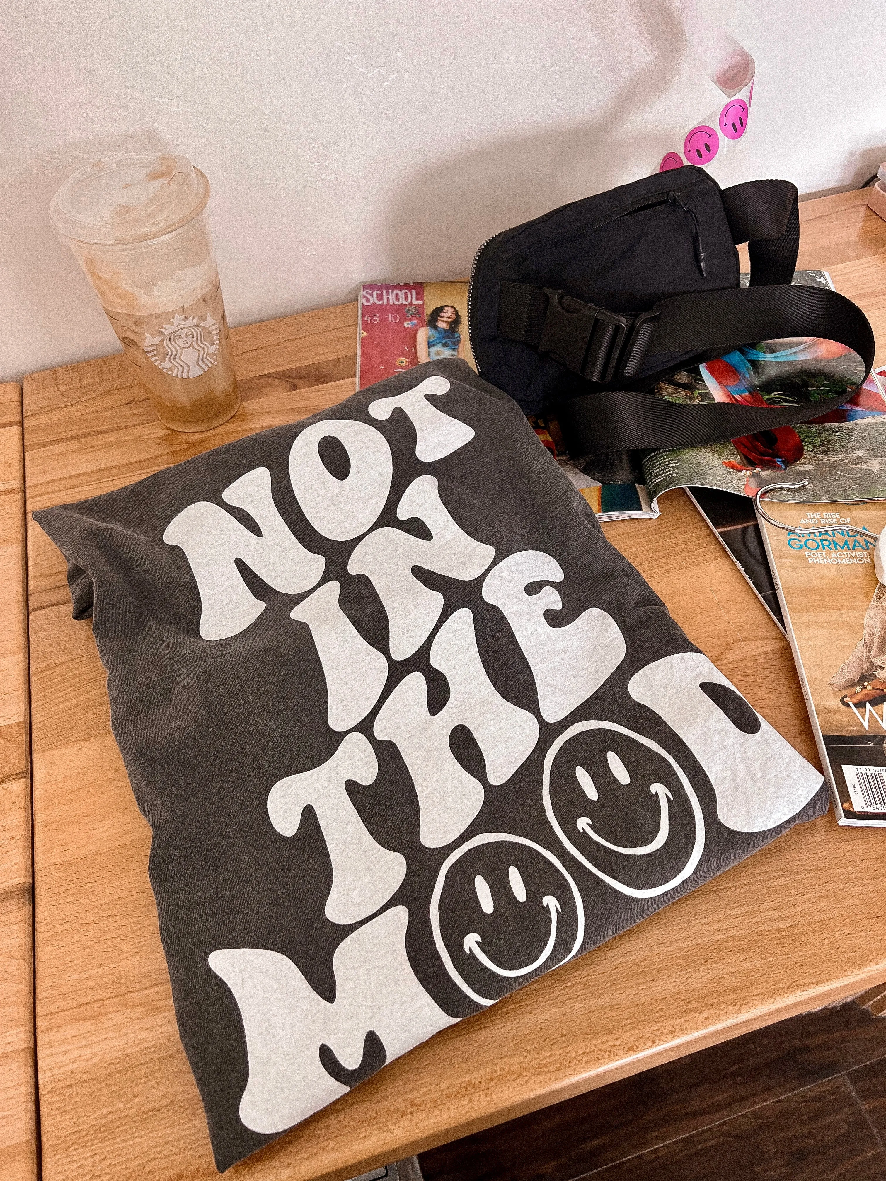 NOT IN THE MOOD oversized graphic tee
